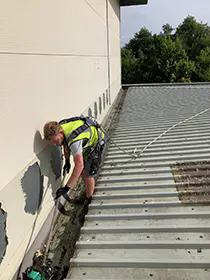 Birmingham Industrial Roofing gutter cleaning